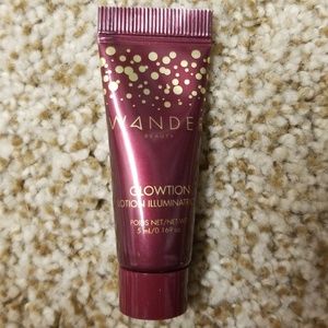 3 for $10 🌟 Wander Beauty Glowtion